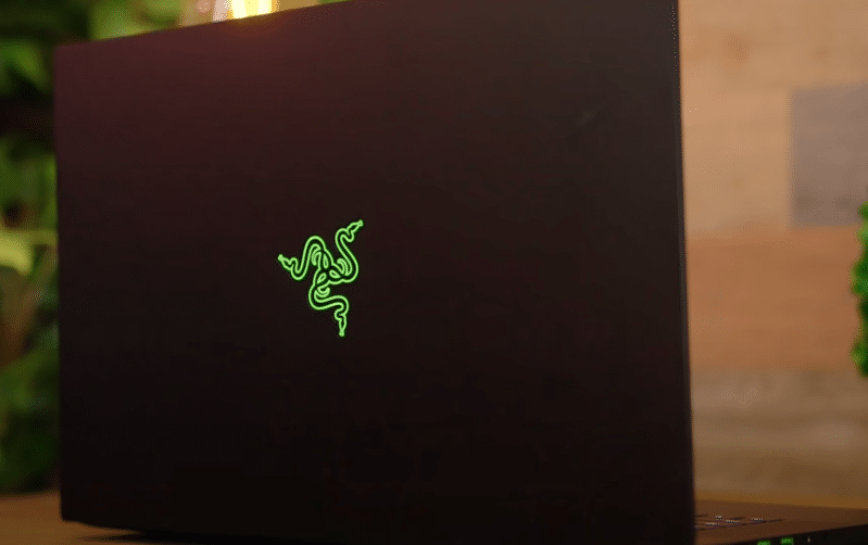 razer blade overheating