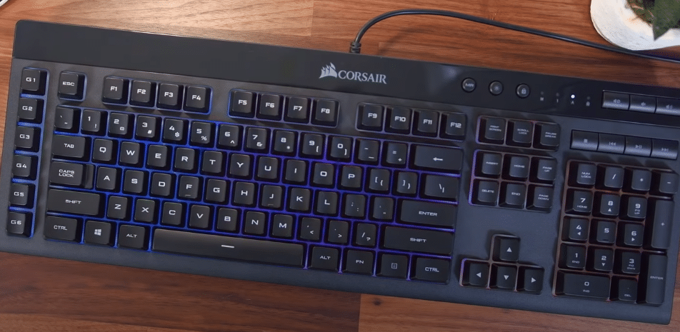 Corsair k55. Corsair Keys. Какие клавиатуры считаются полноразмерными.